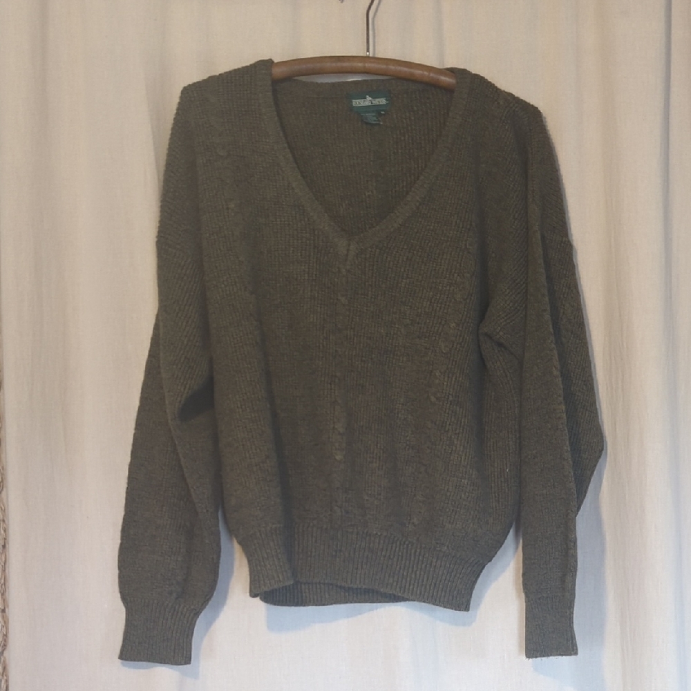 Boundary Waters Vintage Wool Blend V-Neck Sweater